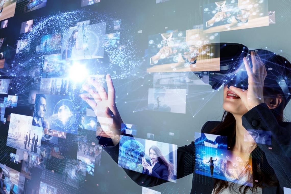 The Evolution of Virtual Reality by 2025